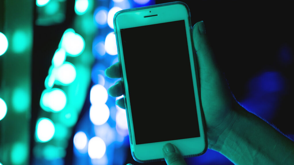 Why We Feel “Phantom Vibrations” From Our Phones